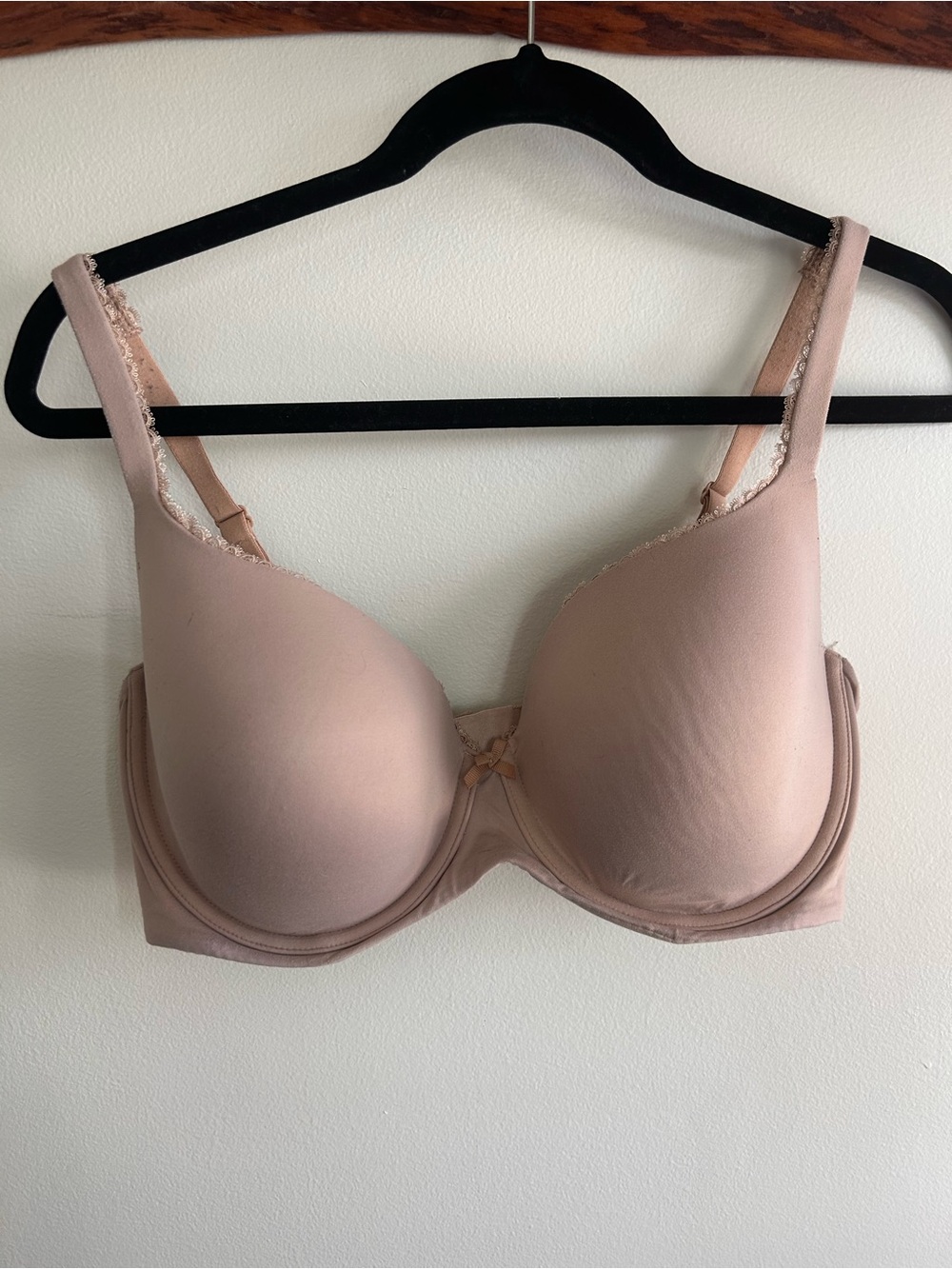 Love by GAP Lightly Padded Nude T-Shirt Bra with Underwire Support